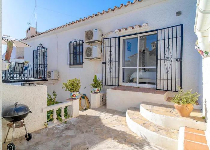 Casa Eden Burriana Casasol * Nerja